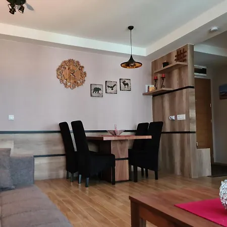 Four Seasons 公寓 兹拉蒂博尔