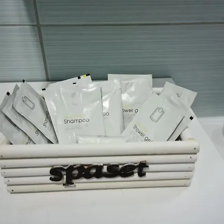 Four Seasons 公寓 *