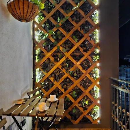 Four Seasons 公寓 *