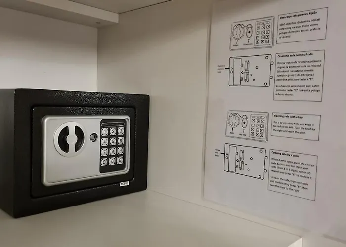 Four Seasons Διαμέρισμα *